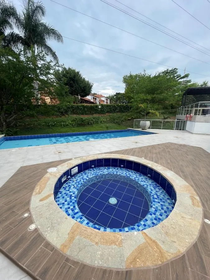 Appartamento Apartaestudio De Lujo En Cali